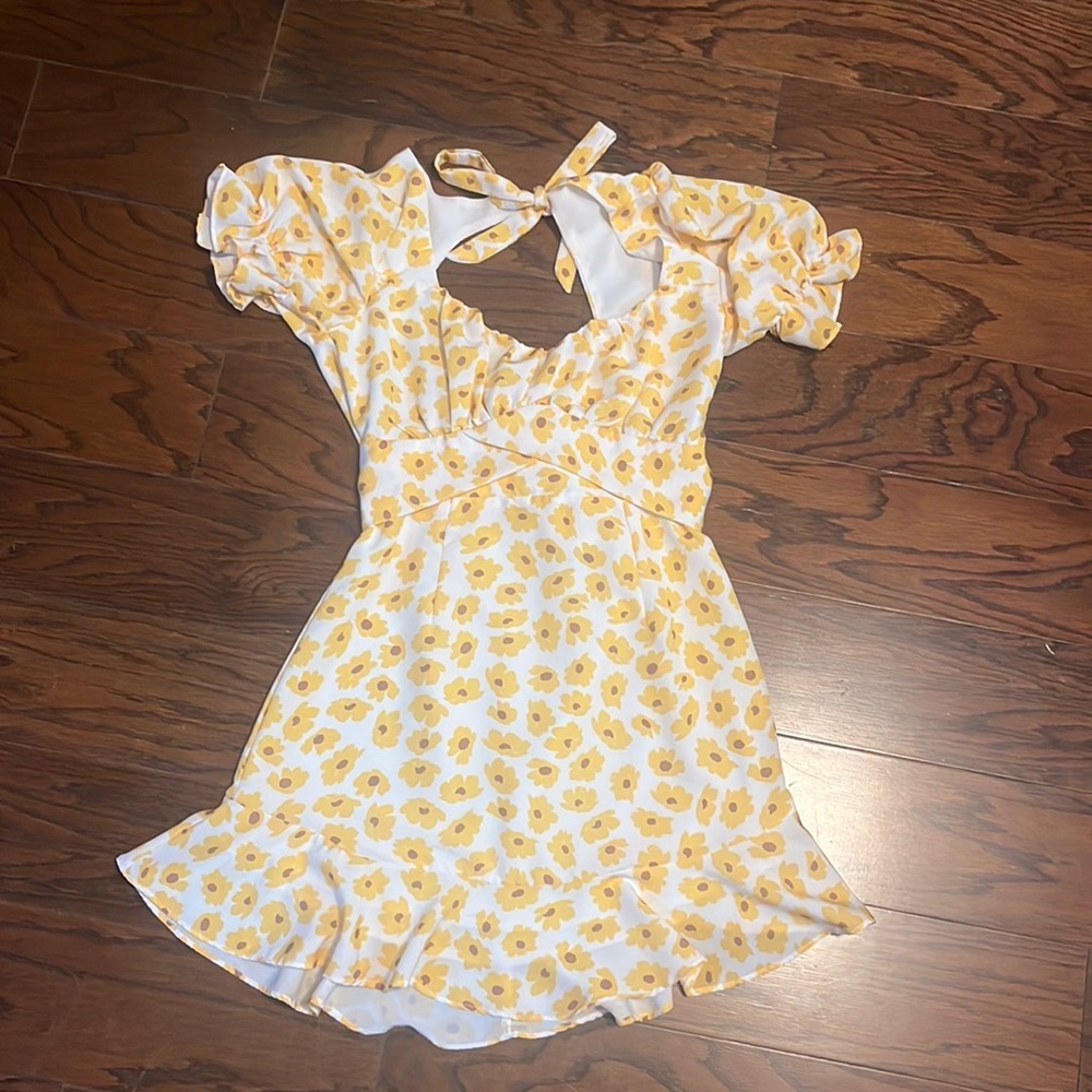 Europa, small floral mini dress
